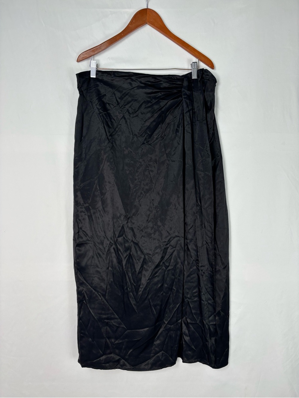 NEW TopShop Satin Tuck Midi Skirt Size 14 Black Slit Women